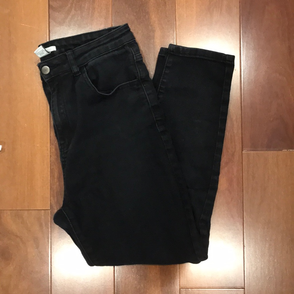 Black high waisted, skinny crop jeans